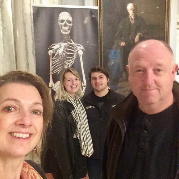 Meet your Posher, Eavey - Picture 1 of 1